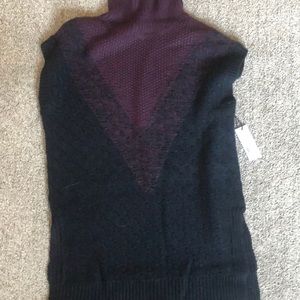 NWT DEX  black & burgundy cap sleeve sweater dress